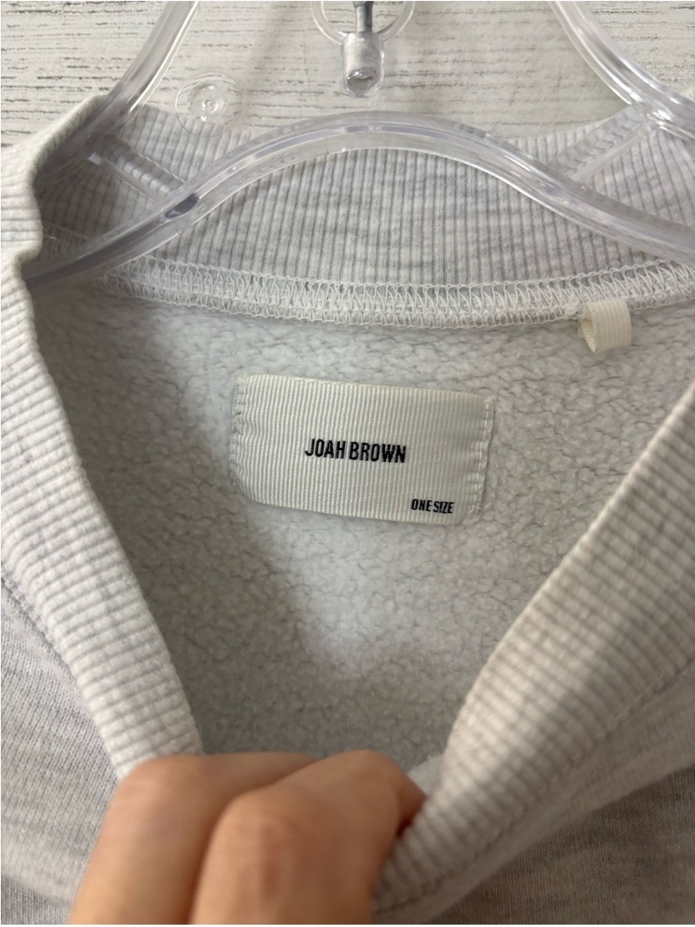 Joah Brown Women’s Crewneck Sweatshirt, light heather grey - Picture 6 of 11